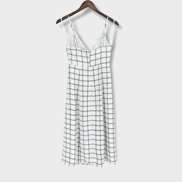 NBD Revolve White Windowpane Grid Keyhole‎ Midi Dress - Picture 2 of 9